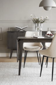 Pisipilt: Filippa  söögilaud pruun