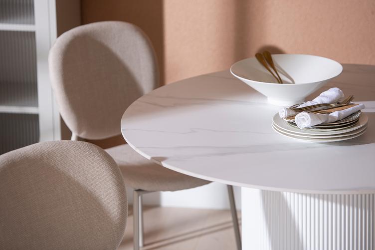 Kalida & Saga laud + 4 tooli