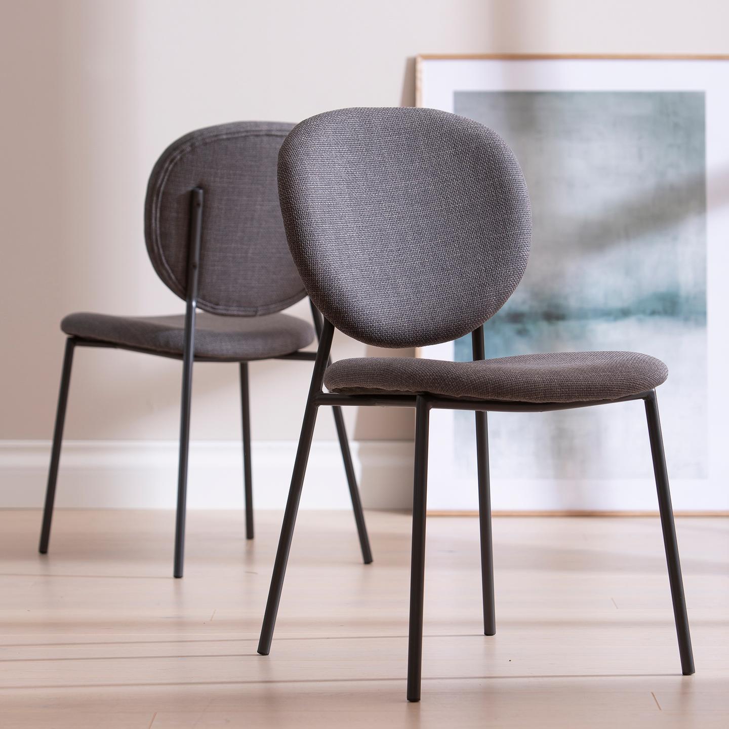 Saga söögitool, hall