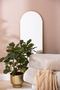 Serene