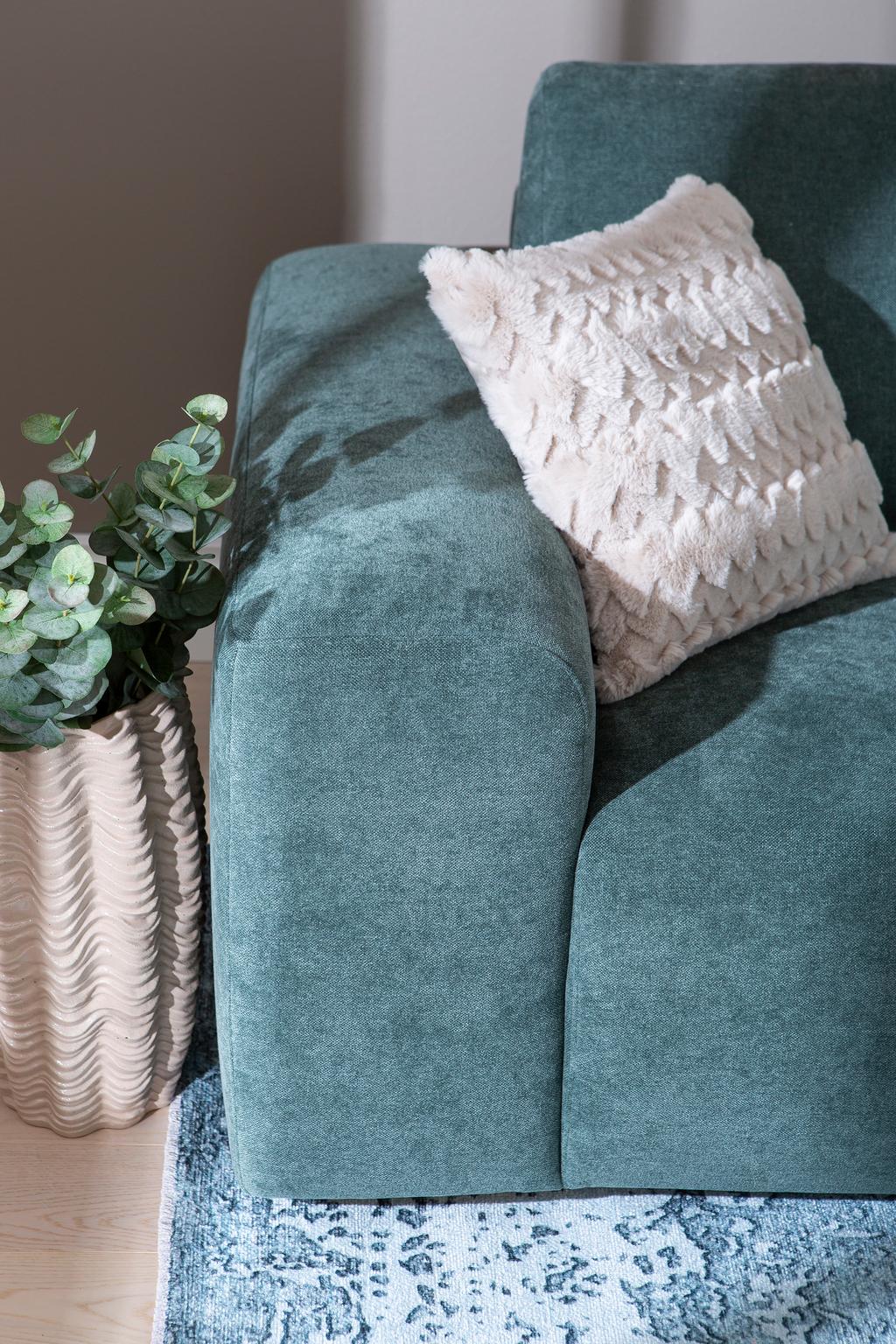 Kyoto nurgadiivan (parem), Cloud 39