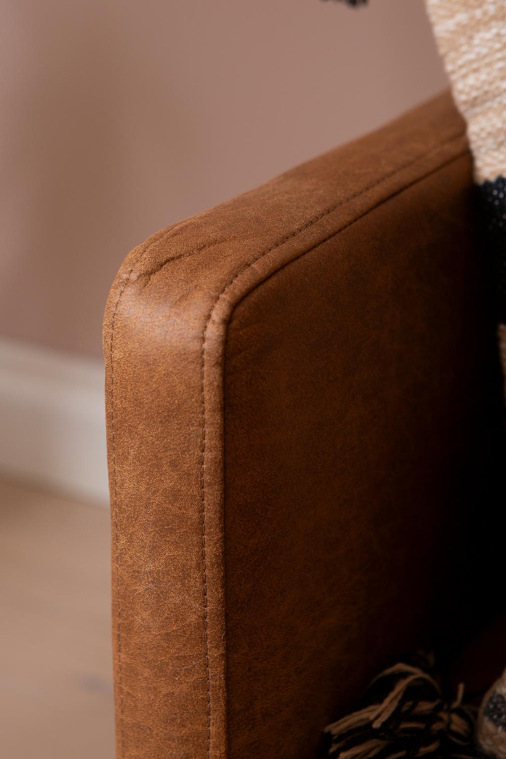 Copenhagen Scandic 3-kohaline diivan, Ezzenza 04, cognac