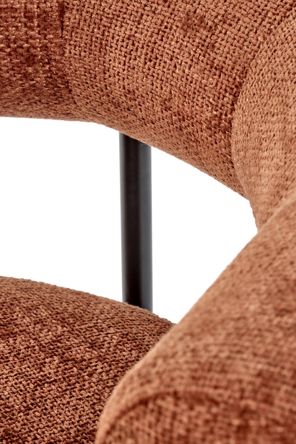 Aria tugitool, kaneel