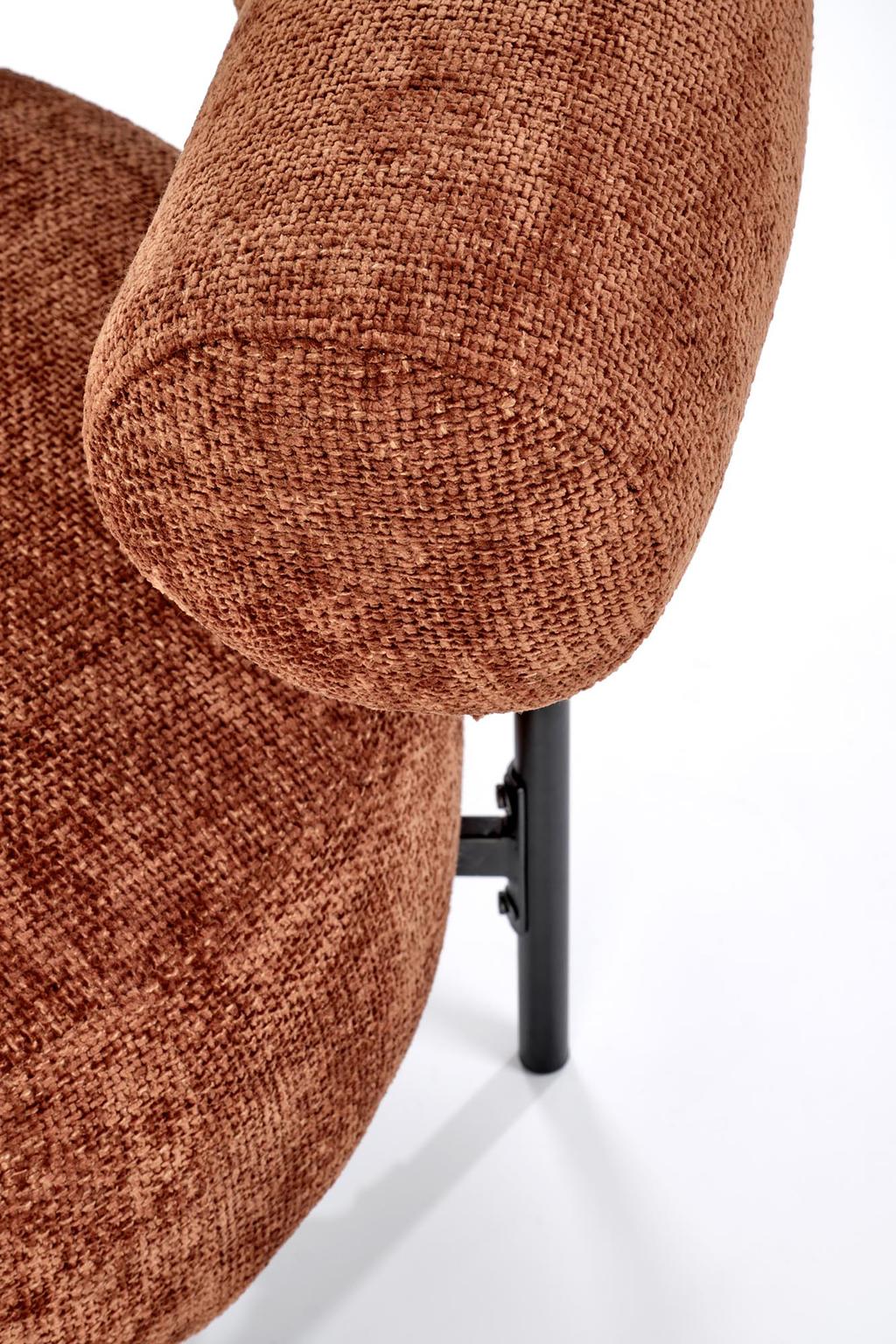 Aria tugitool, kaneel