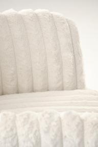 Pisipilt: Hilla söögitool