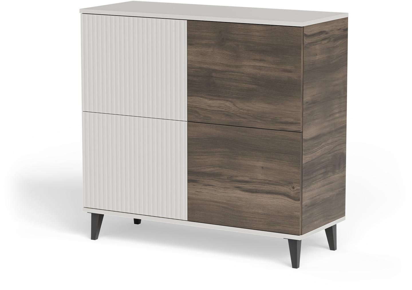 Evelyn kummut, 4 ust