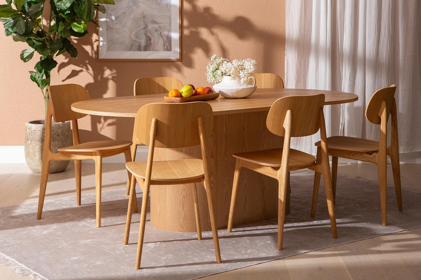 Rotondo & Casetti söögilauakomplekt ovaalne 200x110cm kuuele, õlitatud tamm