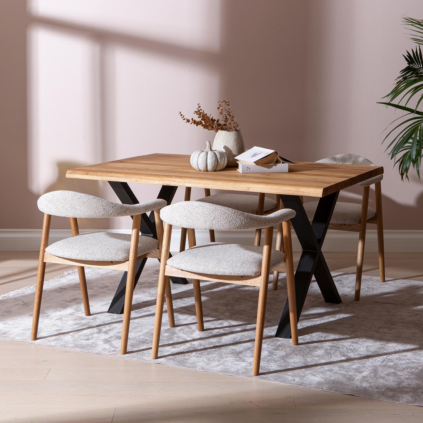 Estelle & Nicola söögilauakomplekt neljale, 140x95 cm, õlitatud tamm/must