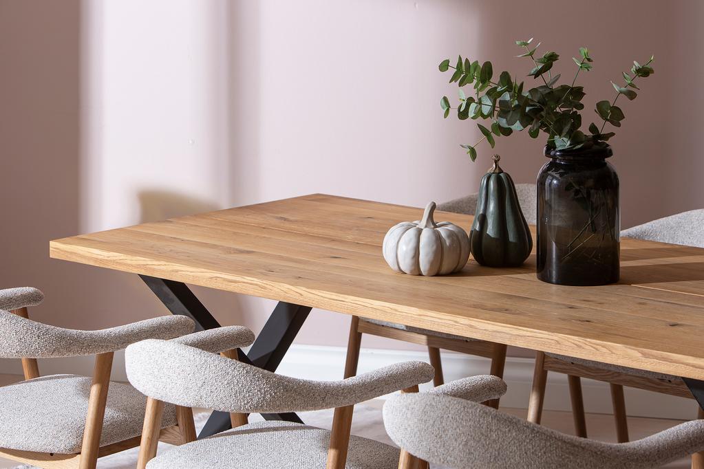 Estelle & Nicola söögilauakomplekt 190x95cm kuuele, õlitatud tamm/must