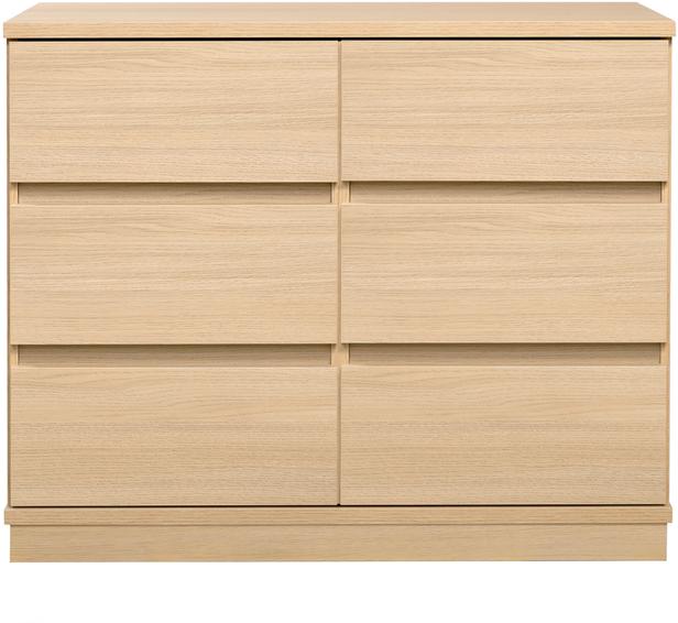 Sata kummut nr. 21. 92 cm, 6 sahtlit, hele tamm, sokkel