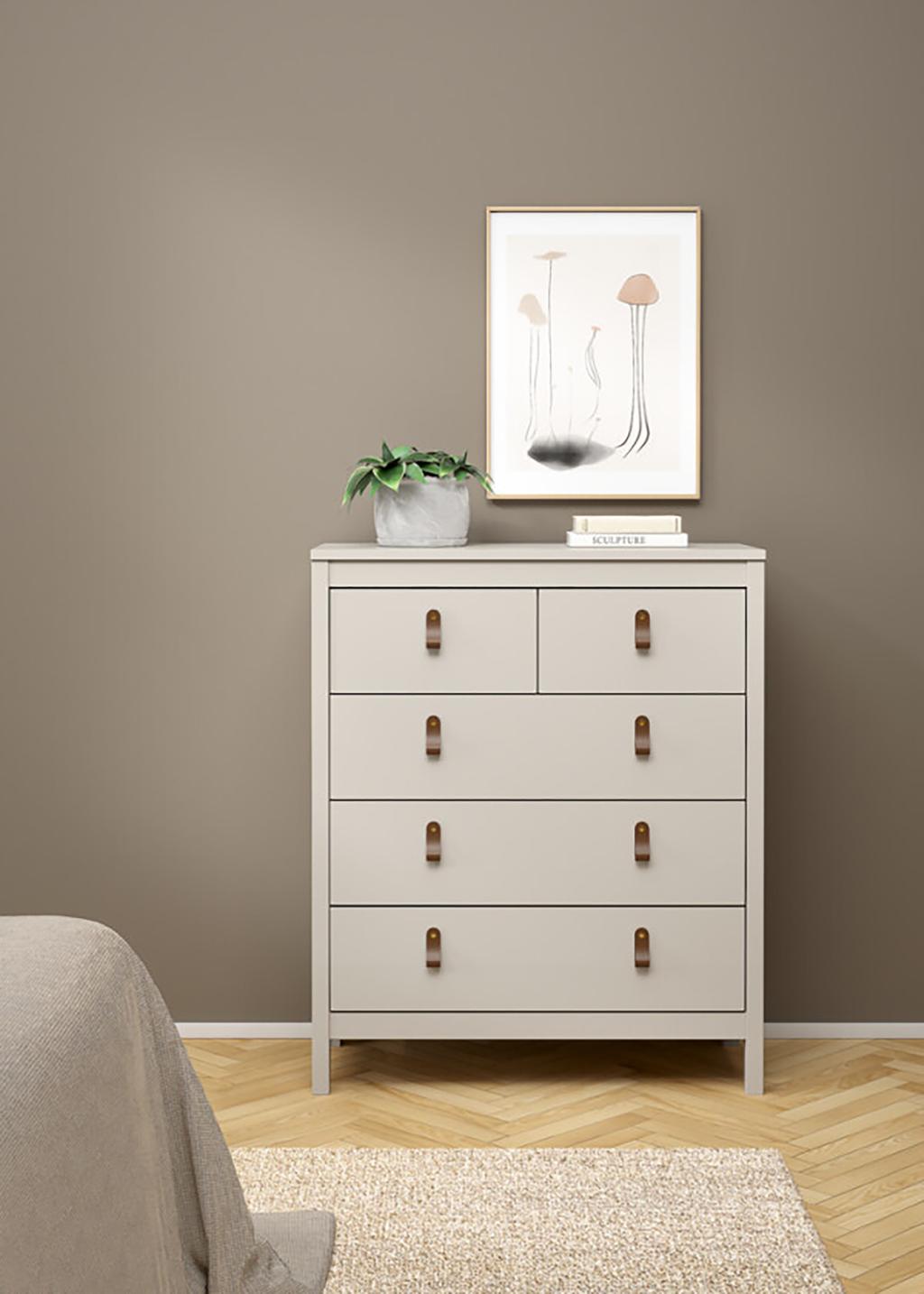 Madrid kummut, 3+2 sahtlit, kashmiir