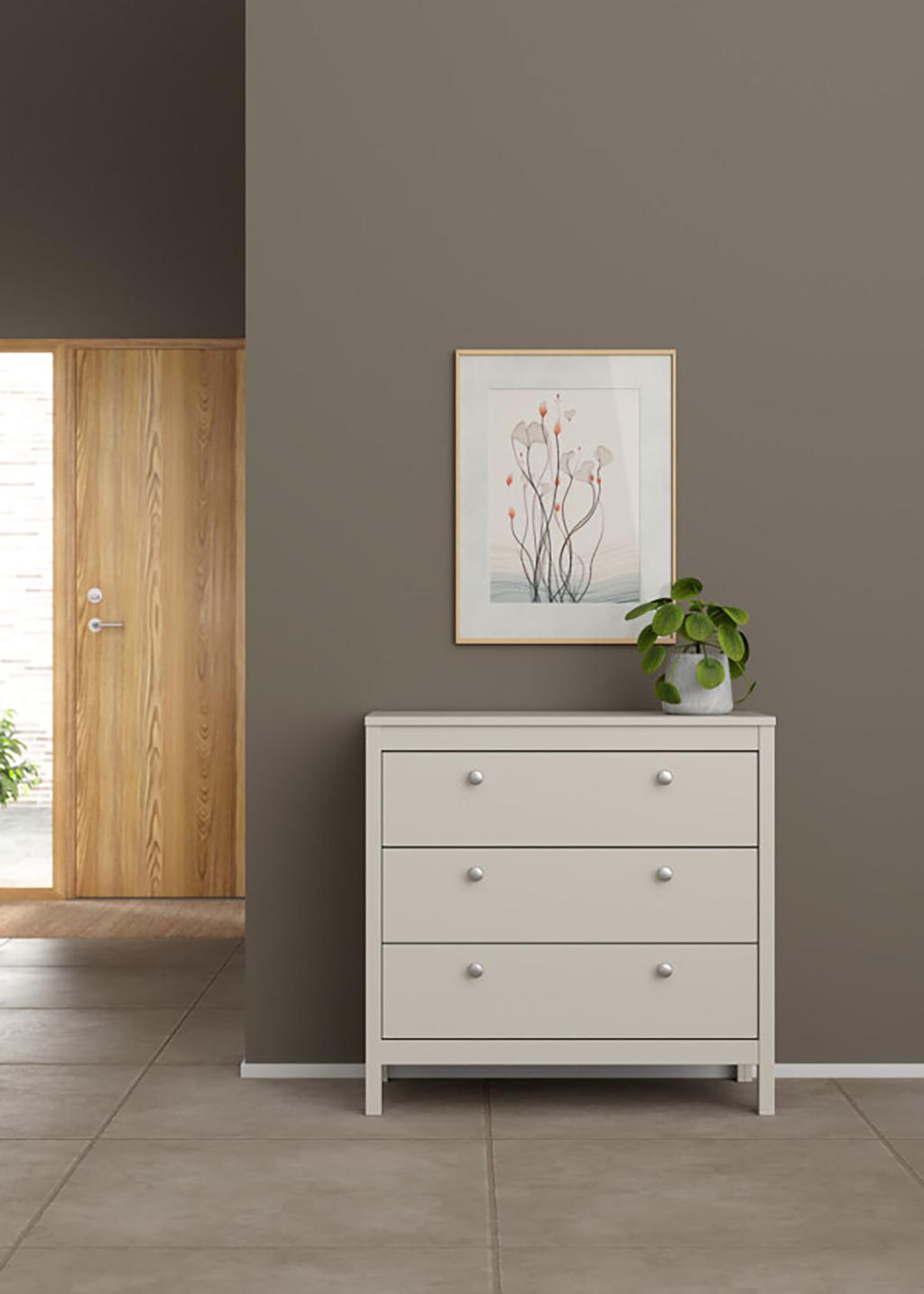 Madrid kummut, 3 sahtlit, kashmiir