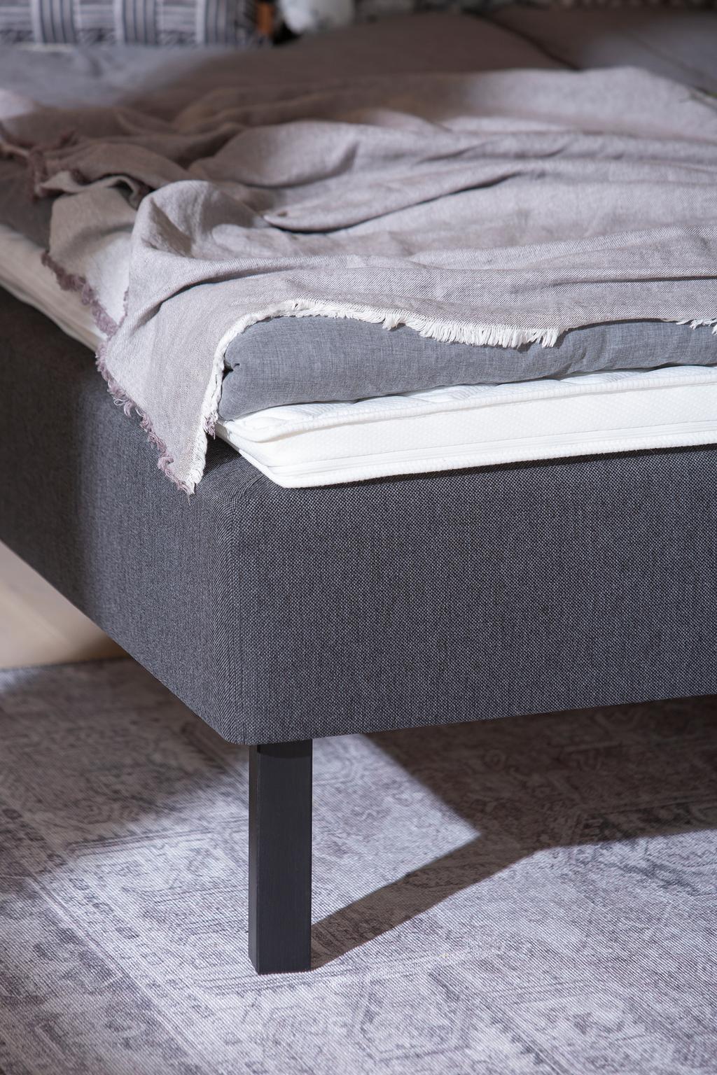 Uni kušetikomplekt, 160x200 cm + Stiina kattemadrats 160cm