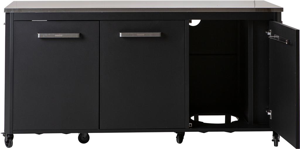 Cozze kolme uksega väliköök