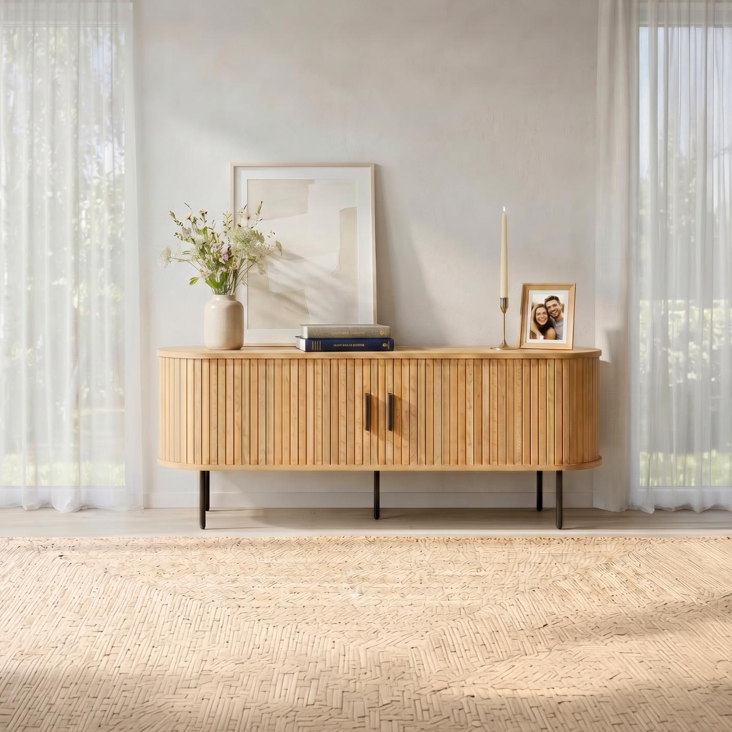 TV-alus Pihla 150 x 40 x 55 cm, tammevärvi melamiin / mustad jalad