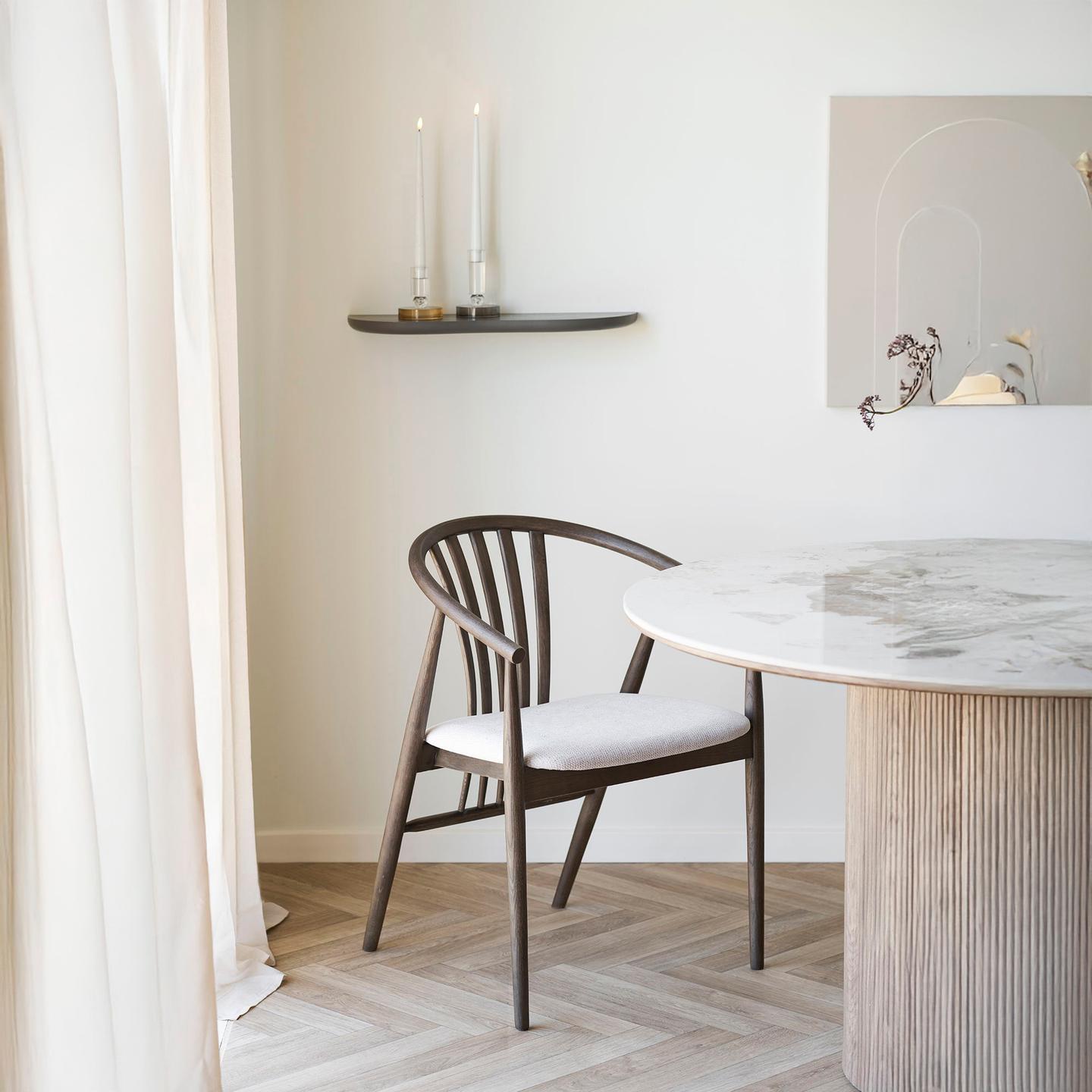 Söögitool House Nordic Agustin suitsutatud tamm / liiv