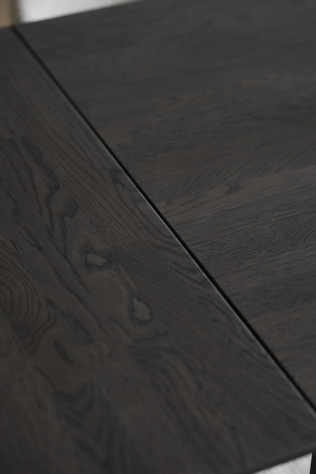 Filippa söögilaud pruun