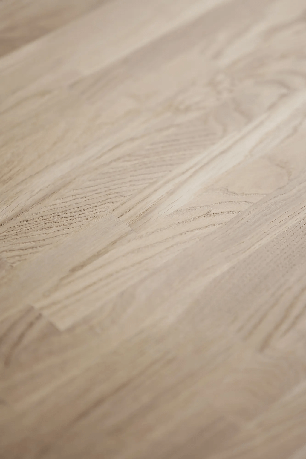 Carradale söögilaud tamm/must