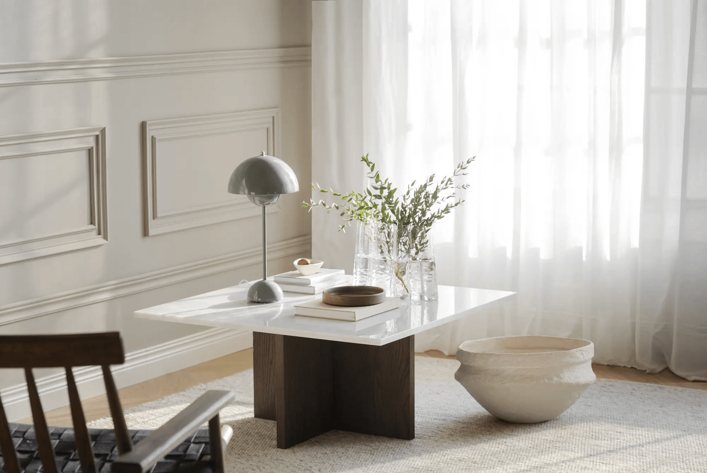 Brooksville diivanilaud square 90x90 valge marmor/pruun tamm