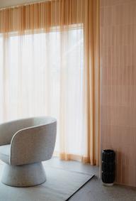 Pisipilt: Shoreham tugitool, helebeež, pöörlev