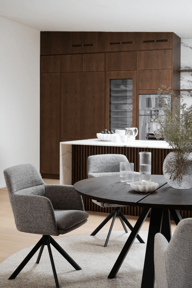 Gladstone tugitool tume beež tekstiil/must metallljalg pöörlev-kallutatav