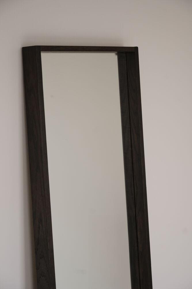 Hillmond peegel, pruun