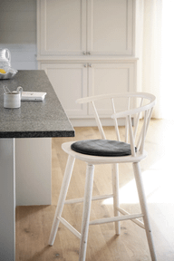 Pisipilt: Carmen baaritool whitewash