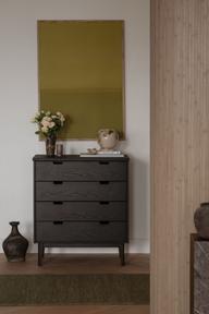 Pisipilt: Garrison kummut, pruun