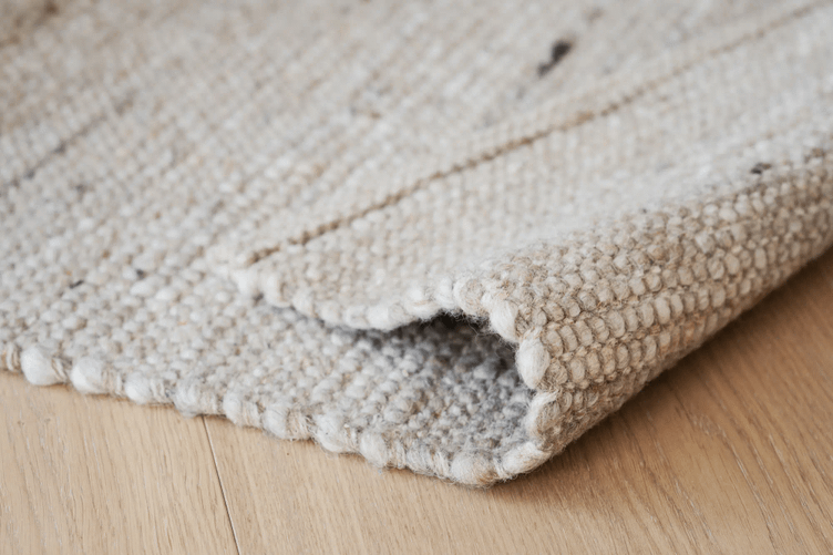 Donegal vaip 240x340 helebeež vill