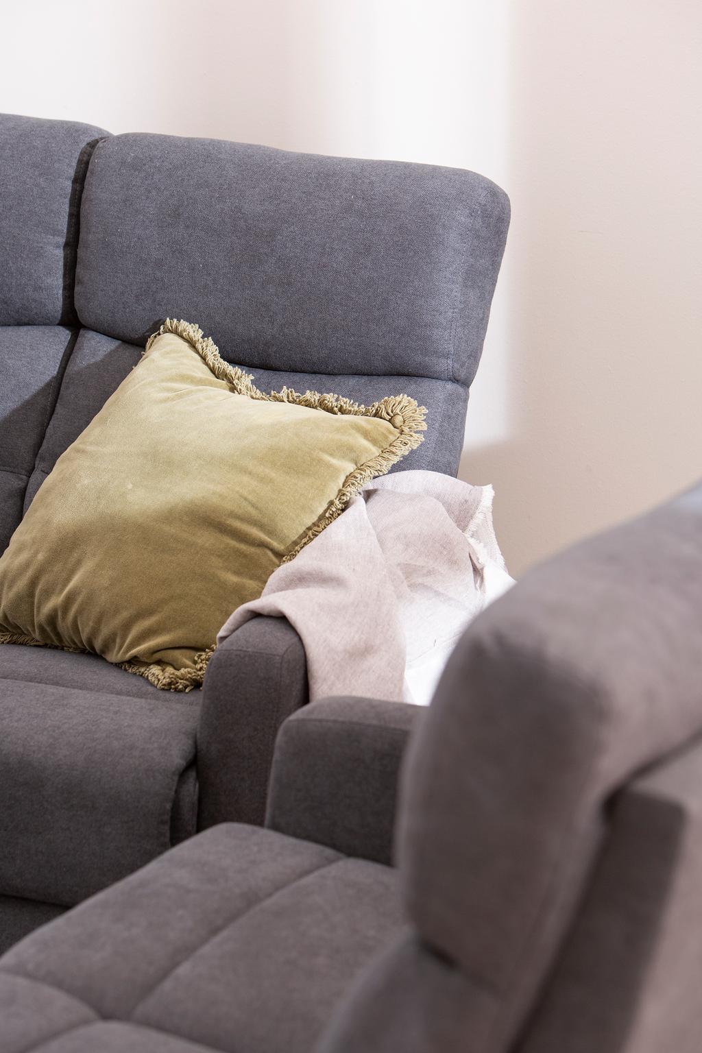 Ohio 3-kohaline diivan mehhanismiga, hall