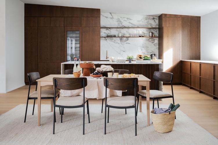 Markham söögilaud 180 whitewash tamm