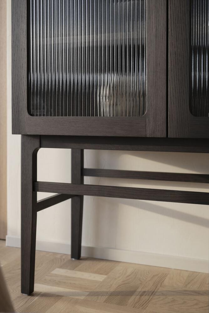 Vitriin Meadowbrook 95x160 cm, pruun tamm