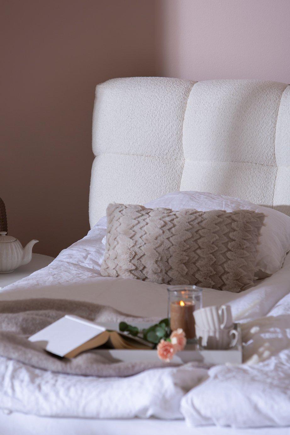 Moonlit voodiraam ilma madratsita, 180x200cm