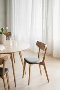 Pisipilt: Yumi söögilaud ümar 115 lakitud tamm