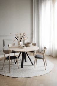 Pisipilt: Carradale söögilaud whitewash/must